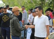 Ikut Bersihkan Sampah di Bahu Jalan, Pj Wako Ingin Tunjukkan Kesadaran Bersama