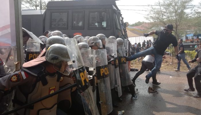 Antisipasi Kericuhan, Polres Bintan Gelar Simulasi Sispam Kota Pemilu 2024