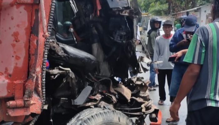 Dua Truk Adu Kambing di Bintan, Satu Korban Alami Patah Tulang Kaki