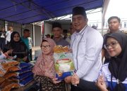 Libatkan TNI dan Polri, Roby Gelar Operasi Pasar di Barek Motor Kijang