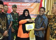 Korban Kebakaran Rumah di Tambelan dapat Bantuan Rp369 Juta