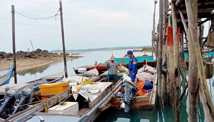 Angin Utara, Polairud Polres Bintan Himbau Nelayan Waspada
