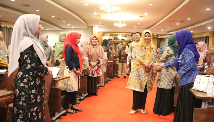 Dewi Ansar Dukung Dinas Pendidikan Terapkan BLUD SMKN se-Kepri