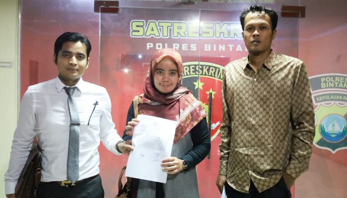 Datangi Polres Bintan, Elyza Riania Laporkan Oknum yang Mencemarkan Nama Baiknya