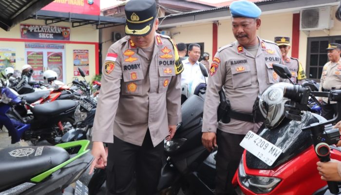 Propam Polresta Tanjungpinang Razia Knalpot Brong Anggota Polisi