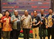 Aunur Rafiq Bersama 9 Tokoh Nasional Dianugerahi JMSI Award 2024
