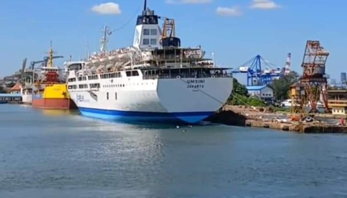 Setelah Docking Sebulan, Besok KM UMSINI Kembali Berlayar