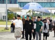 Wakajati Sambut Kedatangan Kajati Kepri Teguh Subroto di Bandara RHF