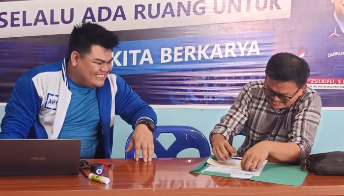 Serius jadi Bupati Bintan, Niko Daftarkan Diri ke Kantor Demokrat
