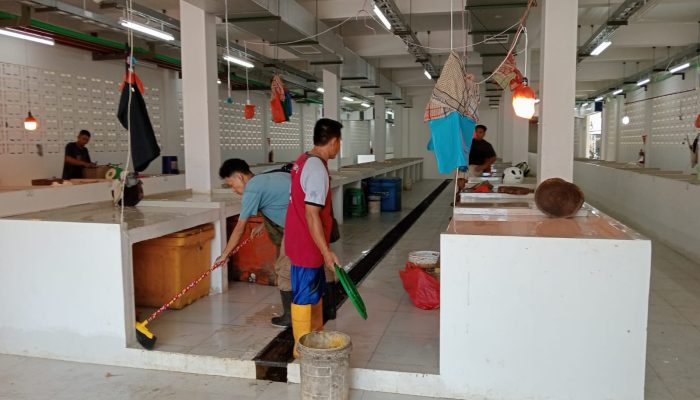Pedagang Pasar Encik Puan Perak Mengeluh Sepi Pembeli