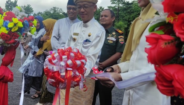 Peringatan Hardiknas di Tanjungpinang Dimeriahkan Dengan Bazar