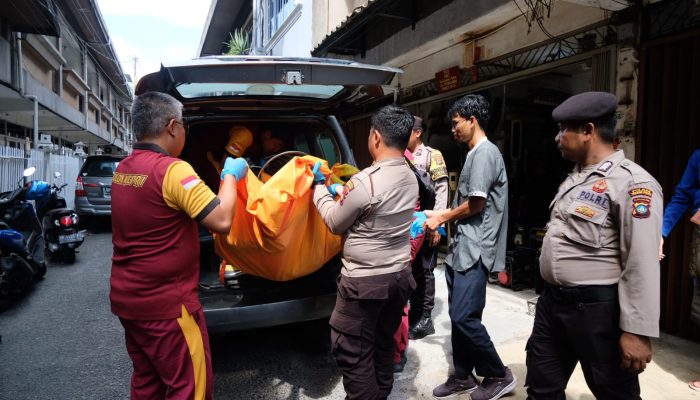 Pria Paruh Baya Ditemukan Meninggal, Polisi Sebut Karena Sakit