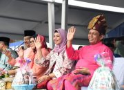 Gubernur dan Wako Batam Lepas Peserta Pawai Ta’aruf MTQH Provinsi Kepri