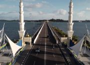 Motor Parkir di Jembatan Dompak Dicongkel, Handphone dan Helm Raib