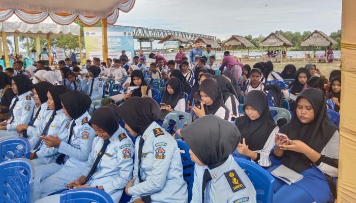 Perdana, 15 Alumni Direkrut Perusahaan Hasil dari Job Fair SMKN 1 SKL Bintan