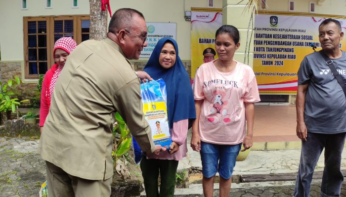 Dinsos Salurkan Bantuan Sosial Kepada 5 Ribu KK di Tanjungpinang