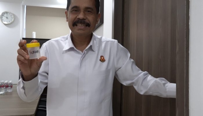 Seluruh Pegawai Kejati Kepri Tes Urine
