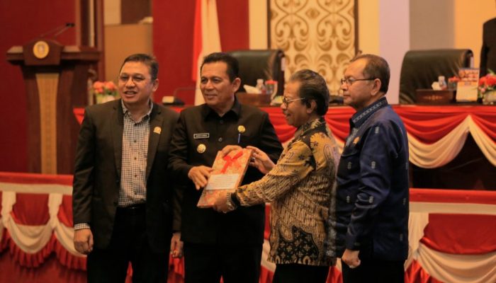 DPRD Dan Pemprov Kepri Setujui Ranperda LPP APBD Tahun Anggaran 2023