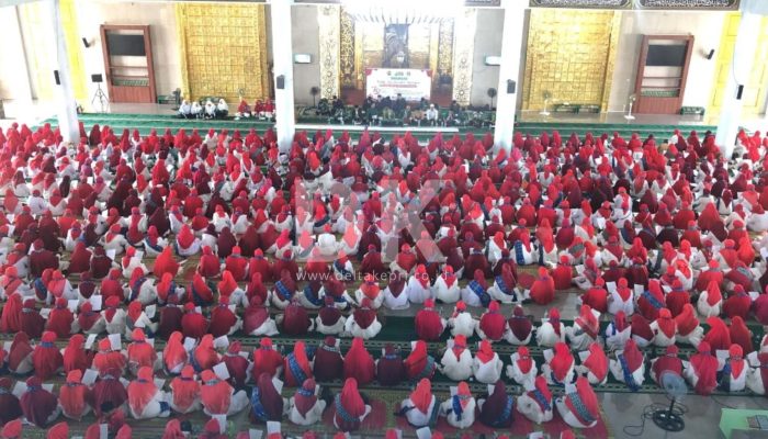 1.500 Anggota BMKT dan GP Ansor Sholawat di Masjid Raya Nur Ilahi Dompak