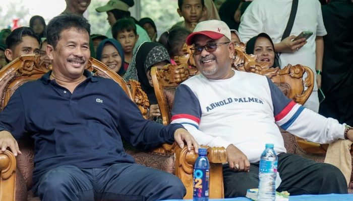 Ribuan Warga Karimun Antusias Ikuti Jalan Santai HMR – AURA