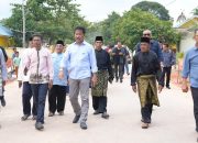 Gelar Tepuk Tepung Tawar, Masyarakat Desa Penaga Bintan Doakan Kemenangan Rudi – Rafiq di Pilgub Kepri 2024