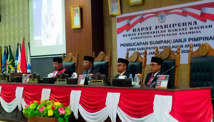 Sebanyak 20 Anggota DPRD Anambas Periode 2024-2029 Dilantik, Ucapkan Sumpah atau Janji