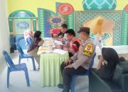 Warga Kawal Terima BPNT dari PT. Pos Indonesia