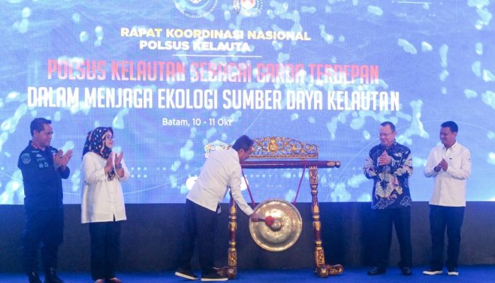 Plt Gubernur Marlin: Jaga dan Lestarikan Laut Demi Peningkatan Ekonomi dan Kesejahteraan Masyarakat