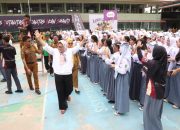 Pelajar SMA Negeri 3 Batam Antusias Sambut Kehadiran Marlin Agustina
