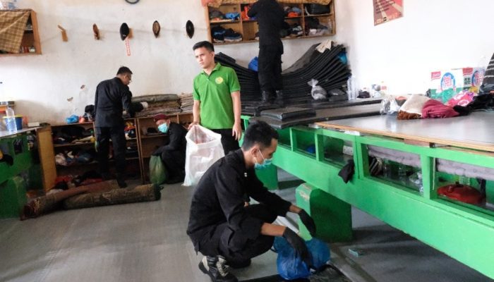 Rutan Tanjungpinang Razia Kamar Hunian dan Test Urine Warga Binaan
