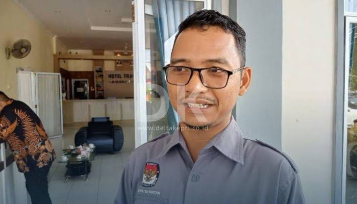 Puluhan Orang Dilibatkan dalam Pelipatan Surat Suara, Per lembarnya Diupah Rp250