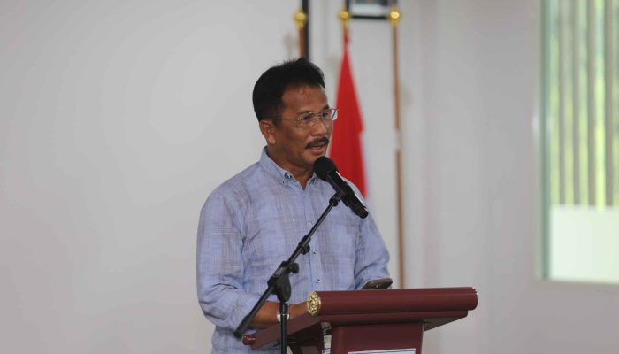 RSBP Batam Berikan Penghargaan kepada Pegawai Berprestasi