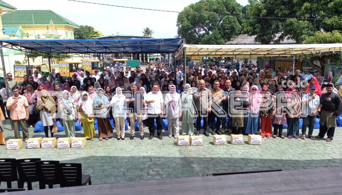 Pangdam Bukit Barisan Berkunjung dan Berbagi Sembako di Pulau Penyengat