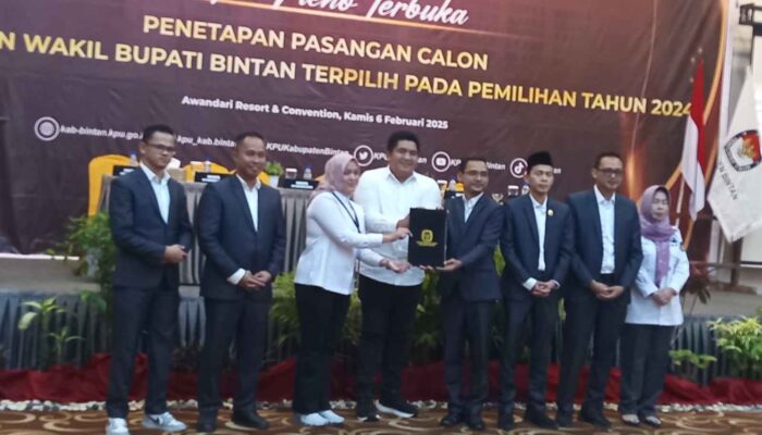 KPU Tetapkan Roby – Deby sebagai Bupati dan Wakil Bupati Bintan Terpilih