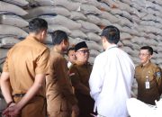Nyanyang Sidak Pasar Bintan Center, Pastikan Harga Bahan Pokok Stabil Jelang Ramadhan