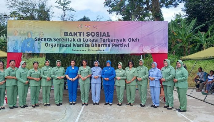 Dharma Pertiwi Gelar Bakti Sosial Serentak, Pecahkan Rekor MURI