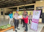 Bhakti Sosial di Bulan Ramadhan, Polsek Sagulung Berbagi Hasil Panen ke Kaum Dhuafa