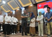 AHY Buka Rakor Transmigrasi Lokal dan Serahkan SHM Warga Tanjung Benon Rempang Batam