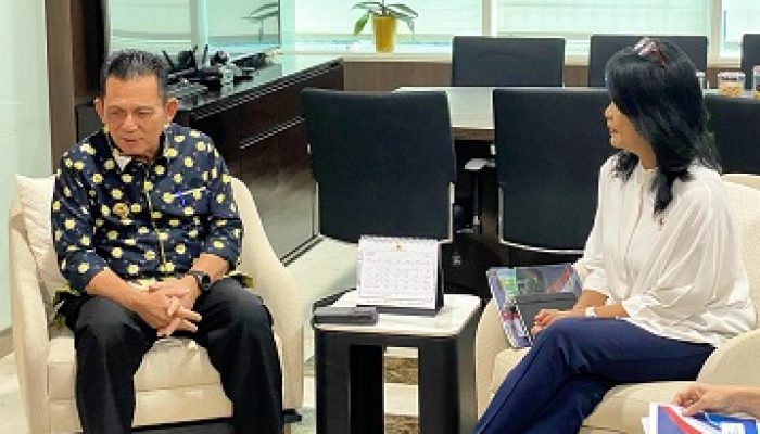 Ansar Bahas Infrastruktur dengan Wamen PU, Fokus pada Rempang dan Penyengat