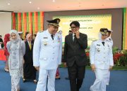 Pidato Perdana Hingga Prosesi Adat, Roby dan Deby Resmi Mengawali Kepemimpinan