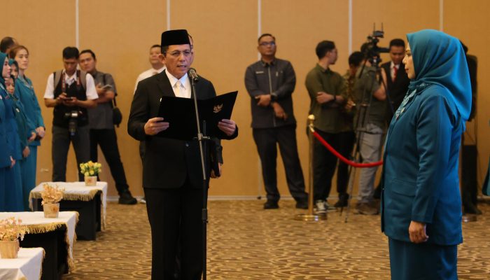Hj. Dewi Kumalasari Ansar Resmi Pimpin TP-PKK Kepri 2025-2030
