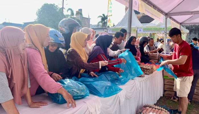 Harga Lebih Murah! Warga Serbu Gerakan Pangan Murah di Tanjungpinang