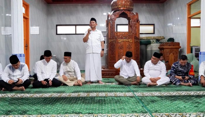 Bantu Rumah Ibadah, Gubernur Ansar Safari Ramadan ke Kepulauan Anambas