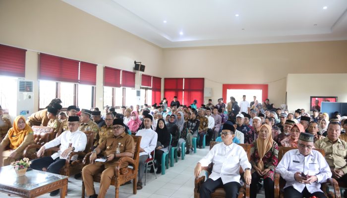 795 Ketua RT/RW di Tanjungpinang Terima Bingkisan dan Insentif dari Pemko