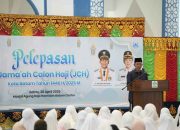 Batam Berangkatkan 745 Jemaah Haji, Amsakar Titip Pesan Khusus