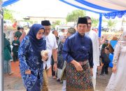 Momen Hangat Idul Fitri, Deby Maryanti Gelar Open House di Kolong Nam Kijang
