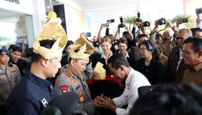Batam Resmikan Pelabuhan Strategis, Targetkan 1,7 Juta Wisman di 2025