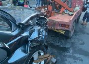 Hilangkan Kendali, Toyota Avanza Tabrak Honda CRV di Tanjungpinang