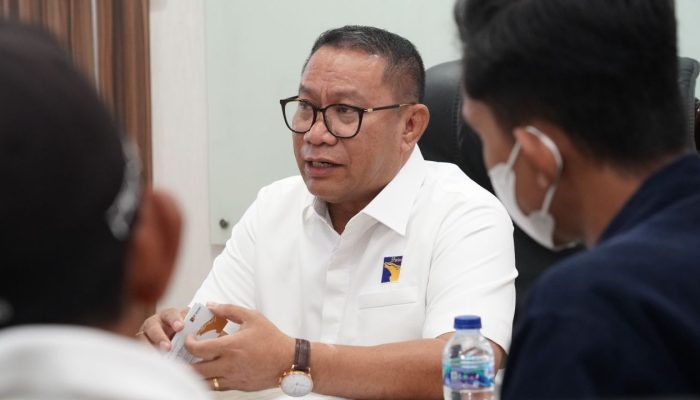 Fary Djemy Francis: Investasi Rp16 Triliun Masuk Batam, Apple Siap Produksi Akhir 2025