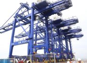 4 STS Crane Baru dari China Perkuat Daya Saing Pelabuhan Batu Ampar